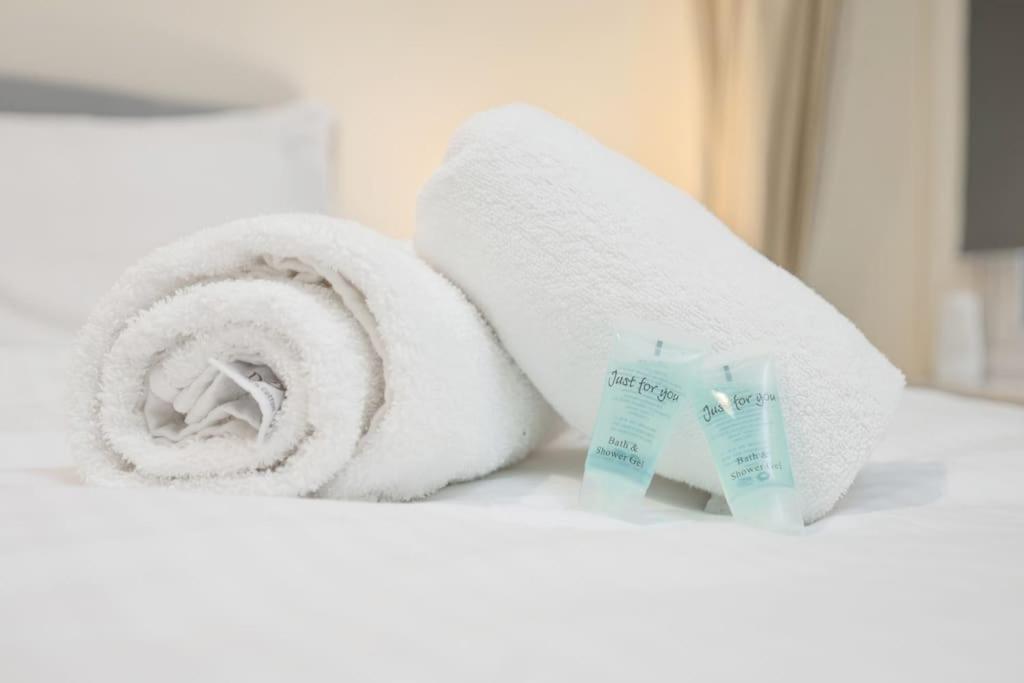 Two Bedroom Apartment-Central Edinburgh-Old Town-Licensed ภายนอก รูปภาพ