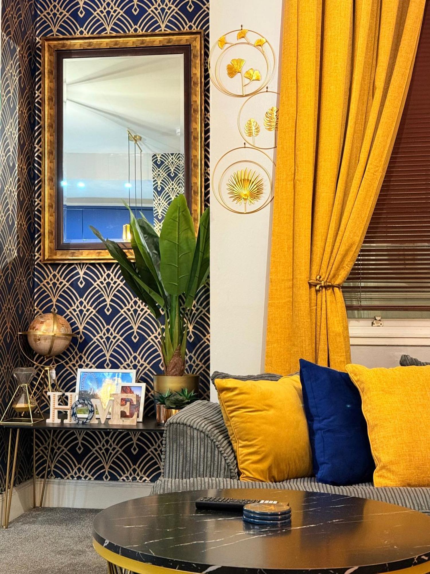 Two Bedroom Apartment-Central Edinburgh-Old Town-Licensed ภายนอก รูปภาพ